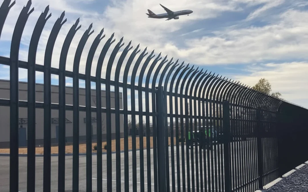 Finding The Right Commercial Security Fencing Installer in Fort Myers